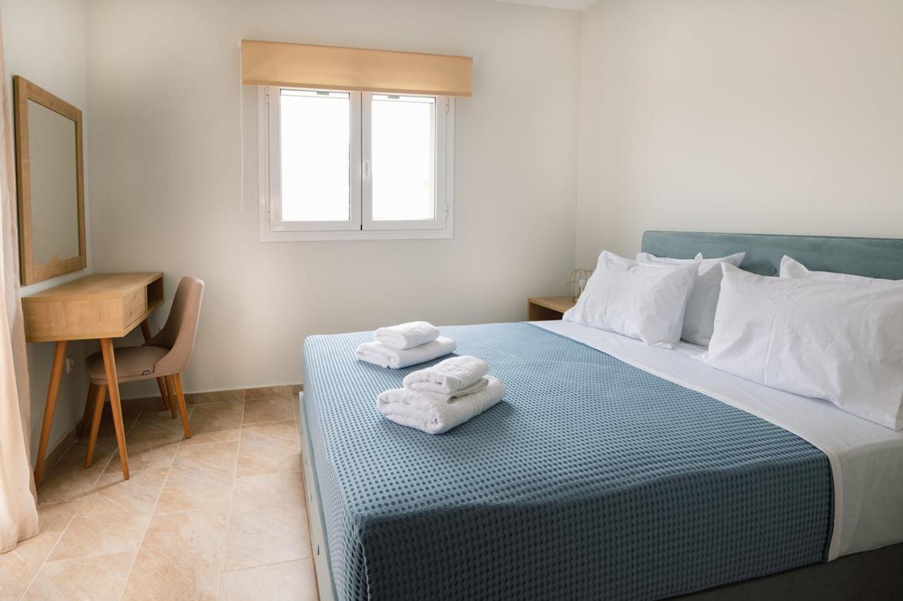 Vasilopoulos Residences - Villa Emelia With Shared Pool Argostoli  Eksteriør billede